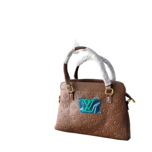 حقائب نسائيه