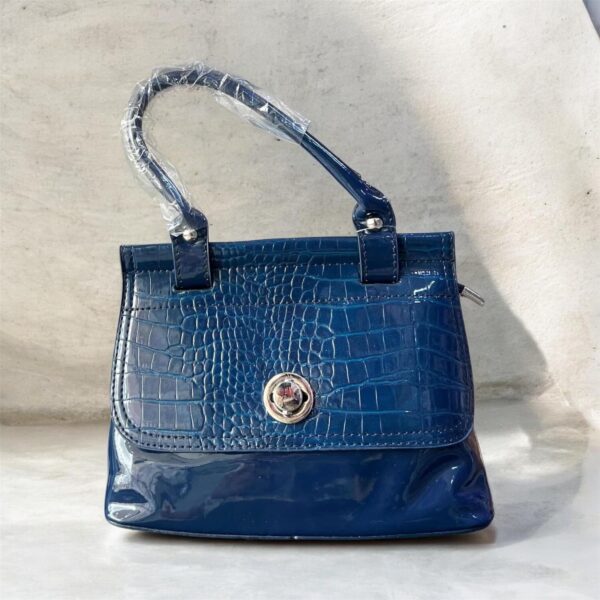 حقيبة نسائية