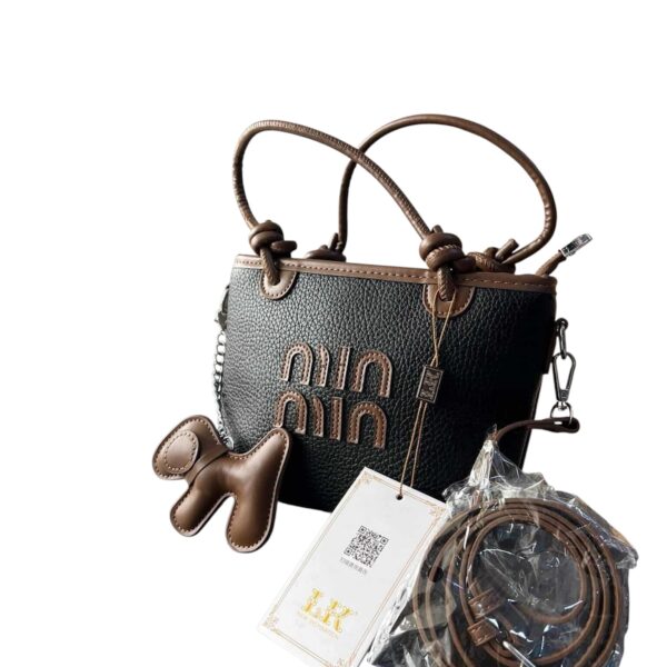 حقيبة نسائية