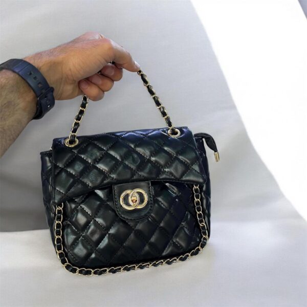 حقيبة نسائية